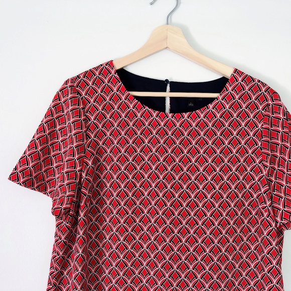 The Limited Red and Navy Short Sleeve Print Dress - Picture 2 of 7